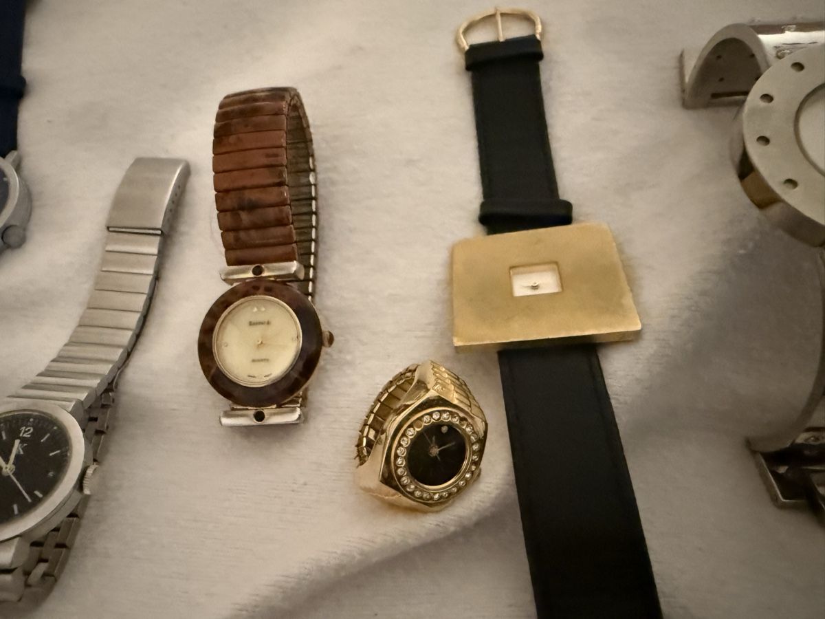 Orologi: Modeuhren aus den 80er und 90er – Usato da Thun venduto da Dana5 4