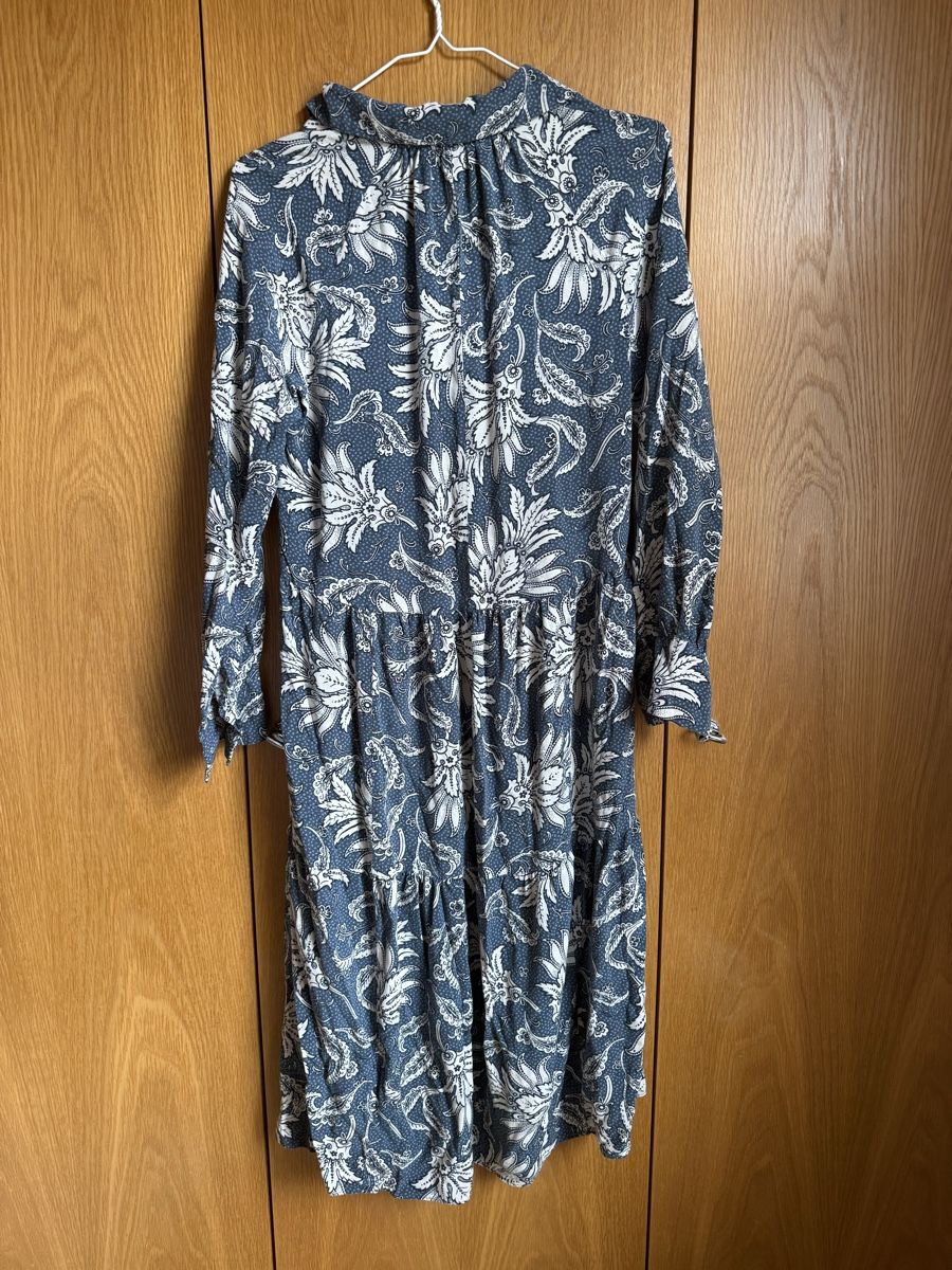 H&M Vestiti: Vestito H&M floreale blu tg XS – Usato da Glis venduto da dor_b2nc 3