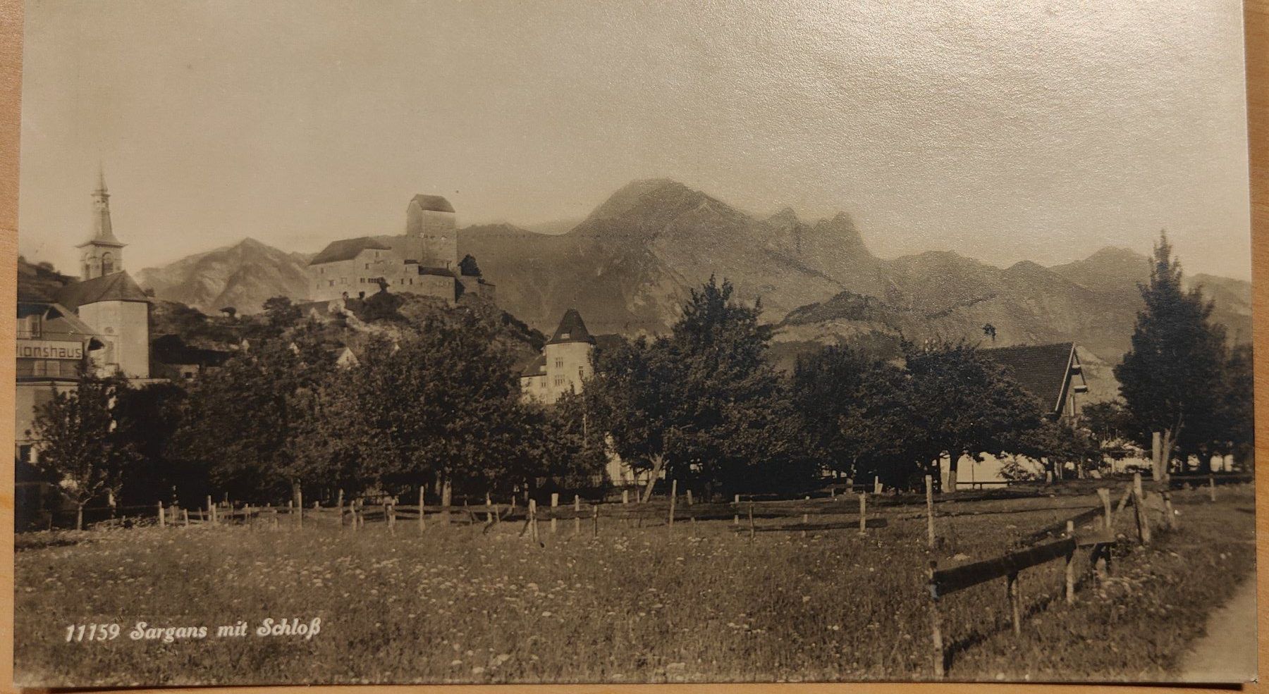 Ansichtskarten: Sargans mit Schloss um 1930 – Gebraucht aus St. Erhard von Chaeferli6