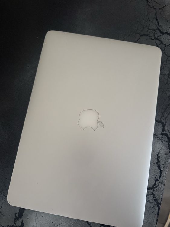 Apple Notebook: MacBook Air 13-inch (early 2015) – Usato da Embrach venduto da MercedesINK 2