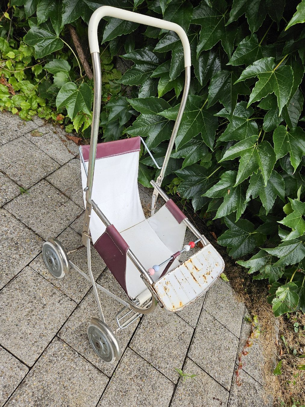Voitures de poupées: Puppenwagen antik – D'occasion à Haslen GL par Sandra40 7