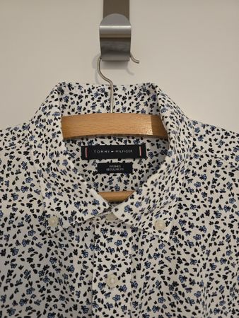 Tommy Hilfiger Hemd Regular Fit Grösse M, weiss/blau