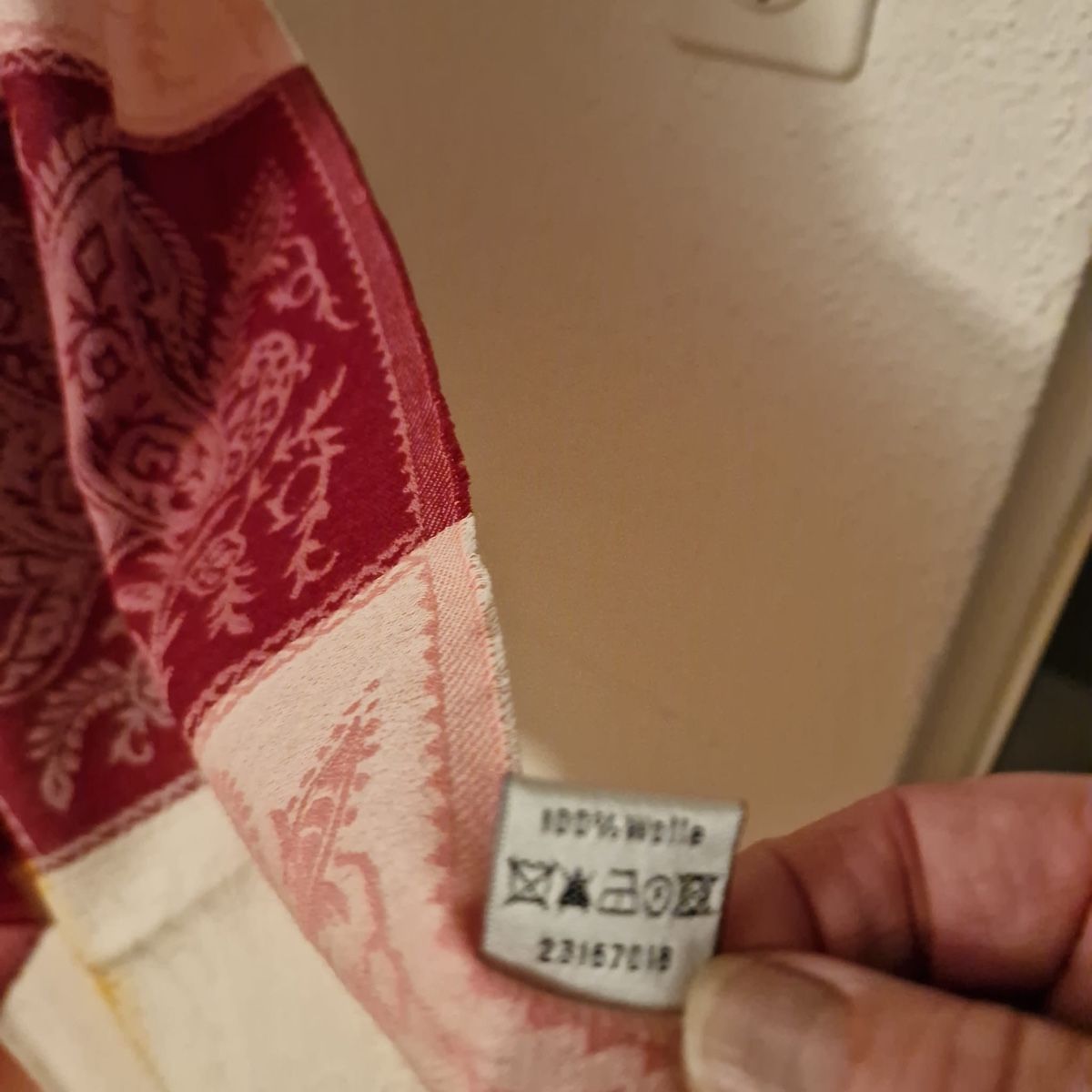 Foulards, Tücher & Schals: Wunderschöne Schal GiaDA, 100% Wolle – Gebraucht aus St. Gallen von mania03 3