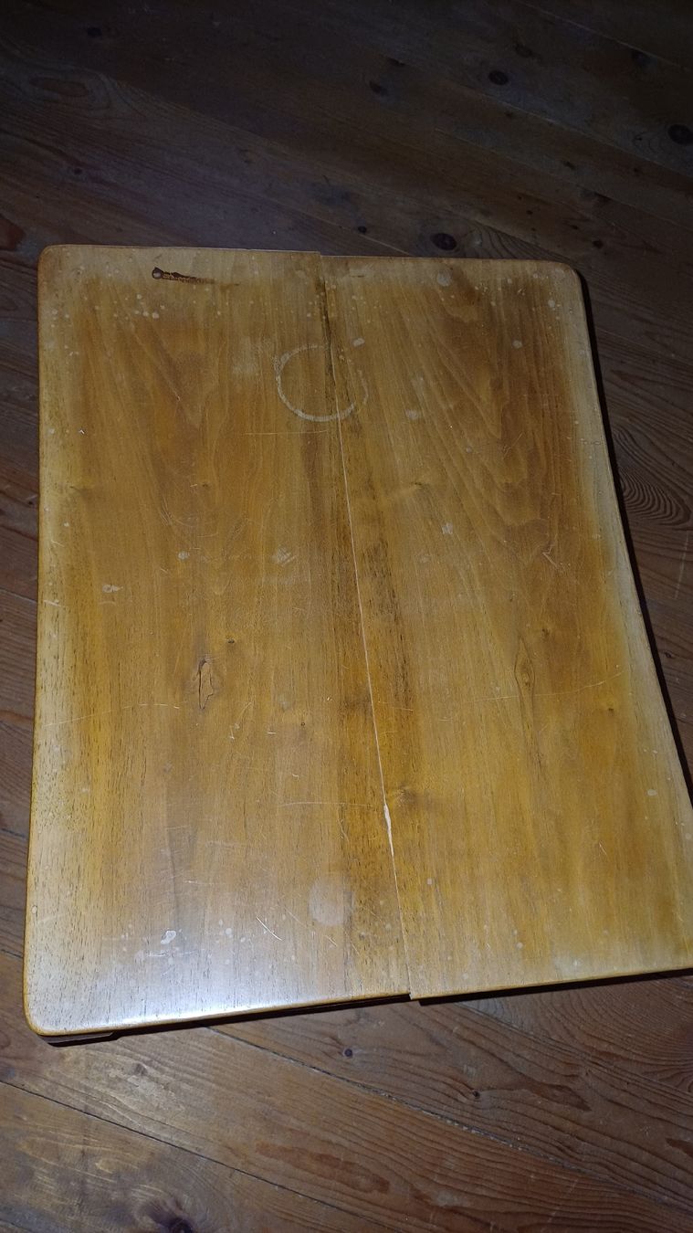 Articoli in legno: Schöner Holzhocker Vintage 1 – Usato da Walenstadtberg venduto da Twowheels 3