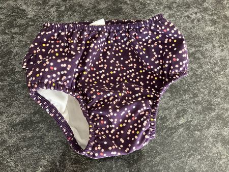 Badewindelhose für Babys mit Pünktchenmuster, Top Zustand!