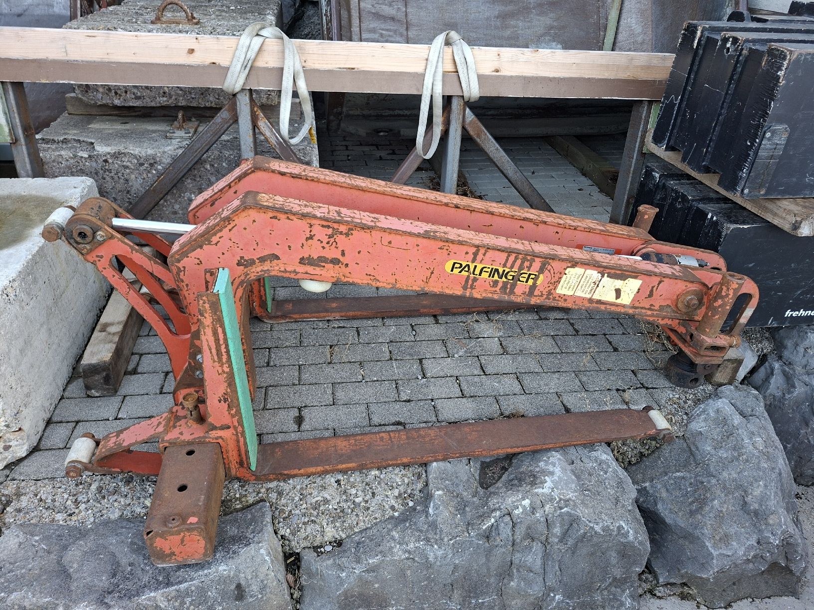 Palfinger Kräne: Wendegabel Palfinger Kran – Defekt aus Schwellbrunn von FrehnerCo.AG 1