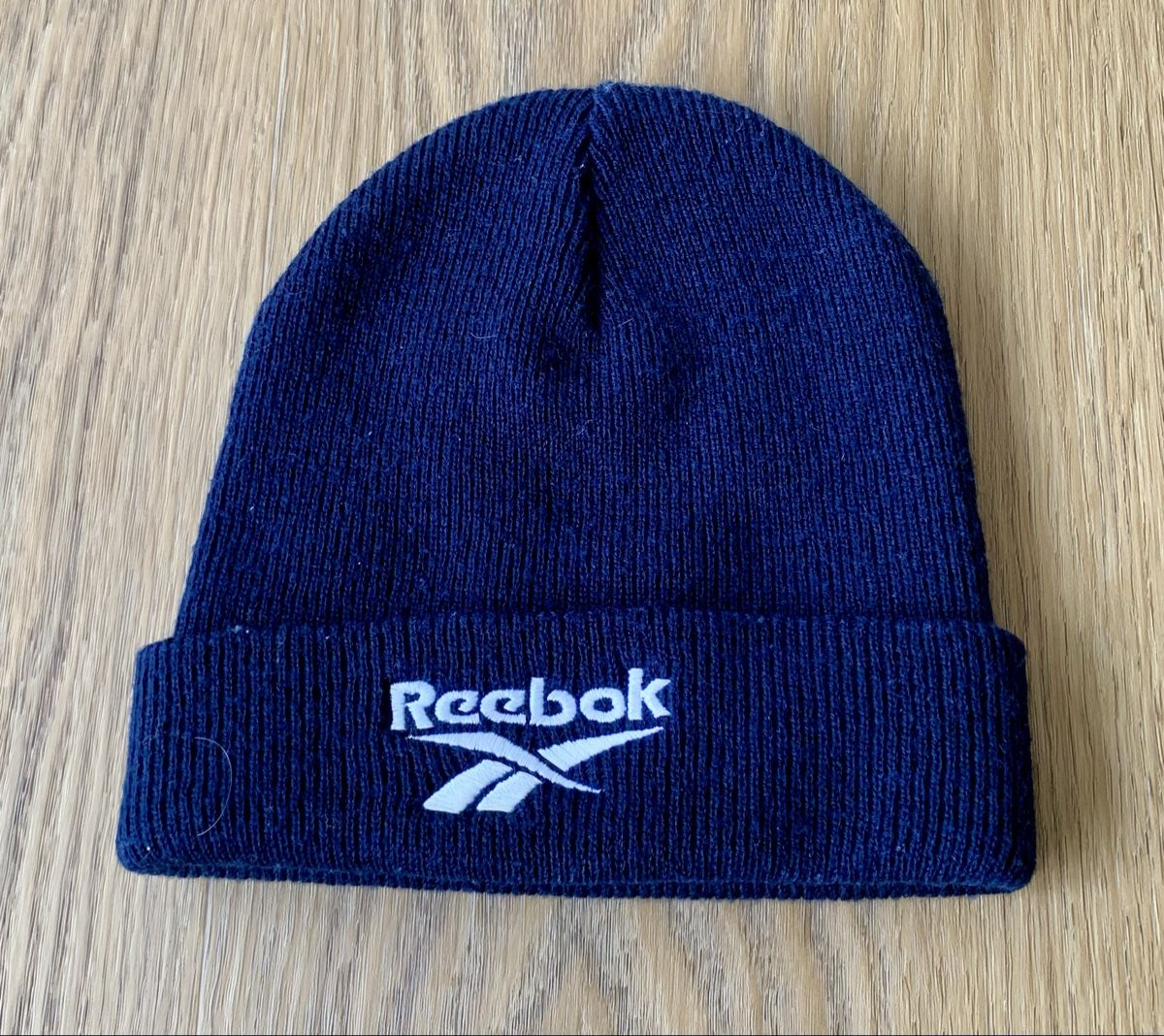 Reebok Copricapi, berretti & cappellini: Bonnet Reebok bleu foncé – Usato da Port venduto da granitod