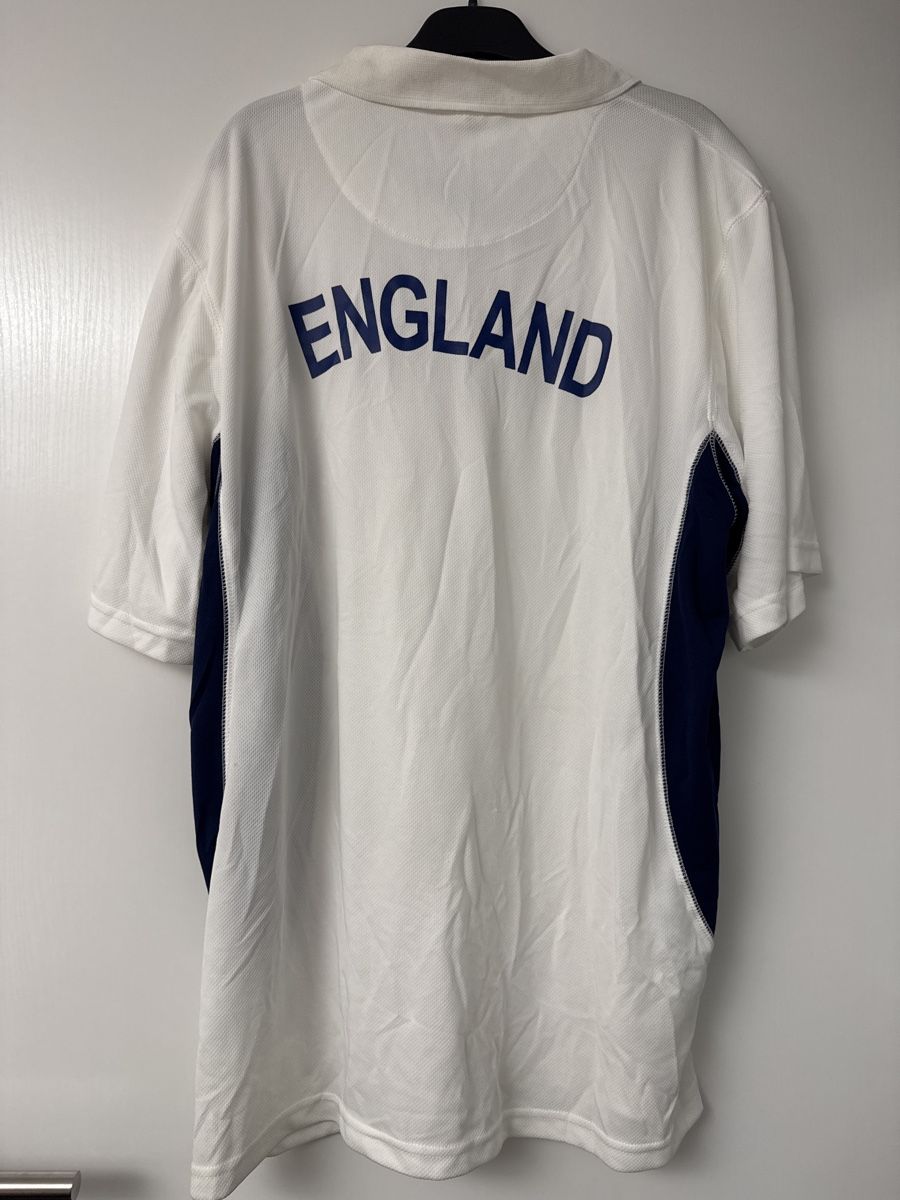 Canottiere & Pantaloni: England Fussballtrikot – Usato da Ehrendingen venduto da Sansav 1