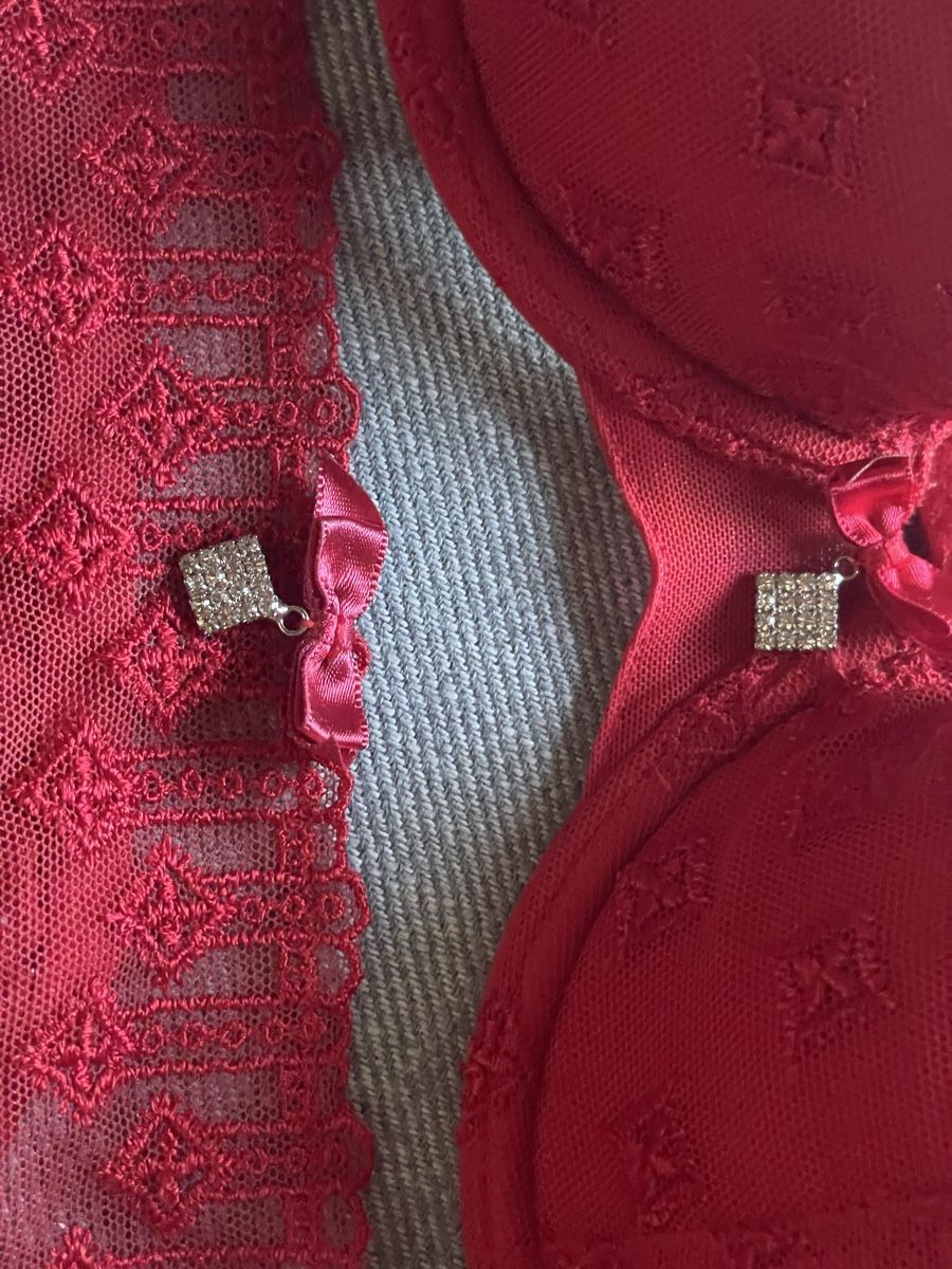 Altra biancheria intima: Palmers BH 75 B + String Gr. S/M in Rot – Usato da St. Moritz venduto da hdj_dd7v 1