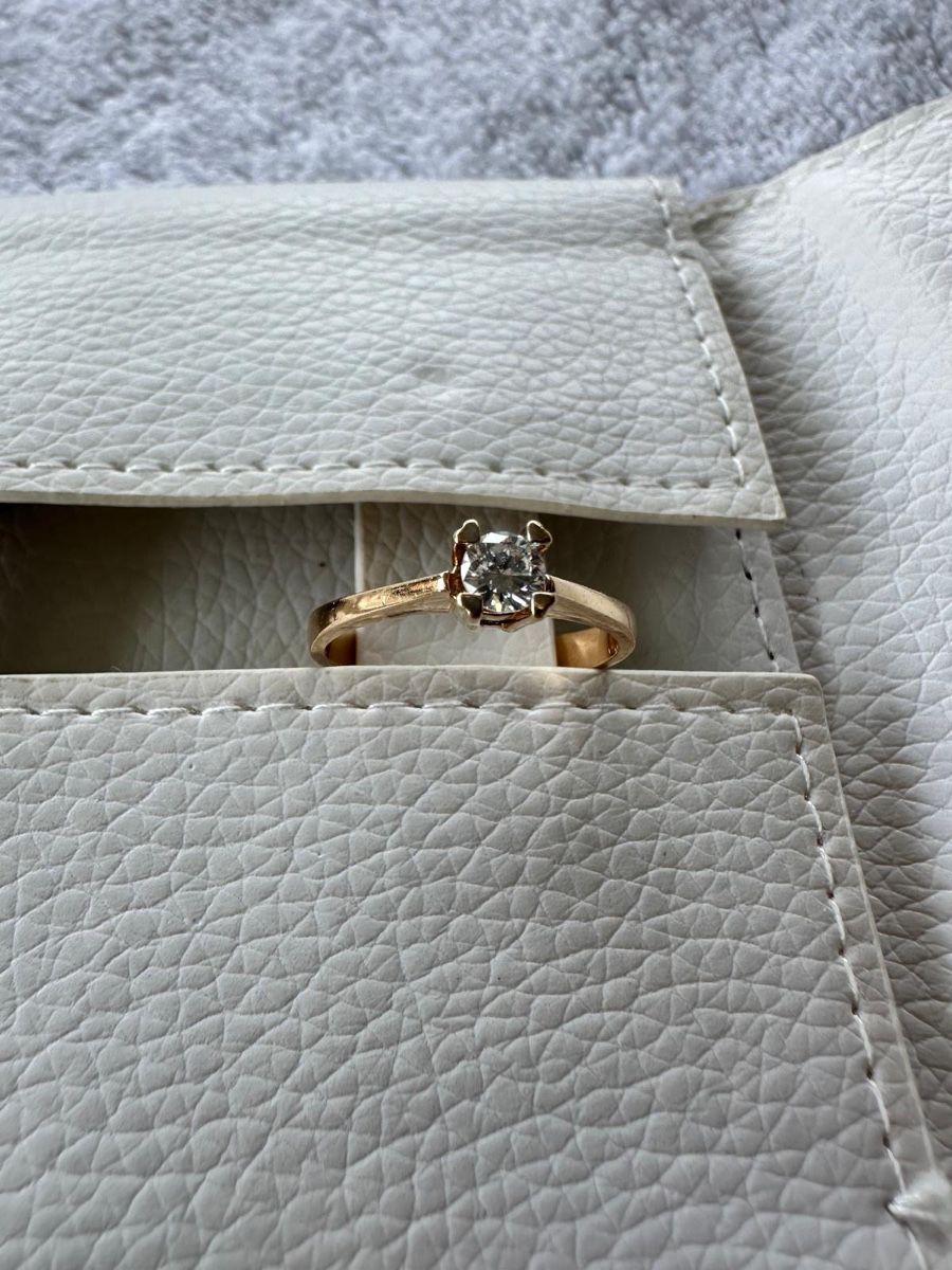 Ringe: 585 Goldring mit echtem Brillant ca. 0.25 ct  – Gebraucht aus Studen BE von yvhe 4