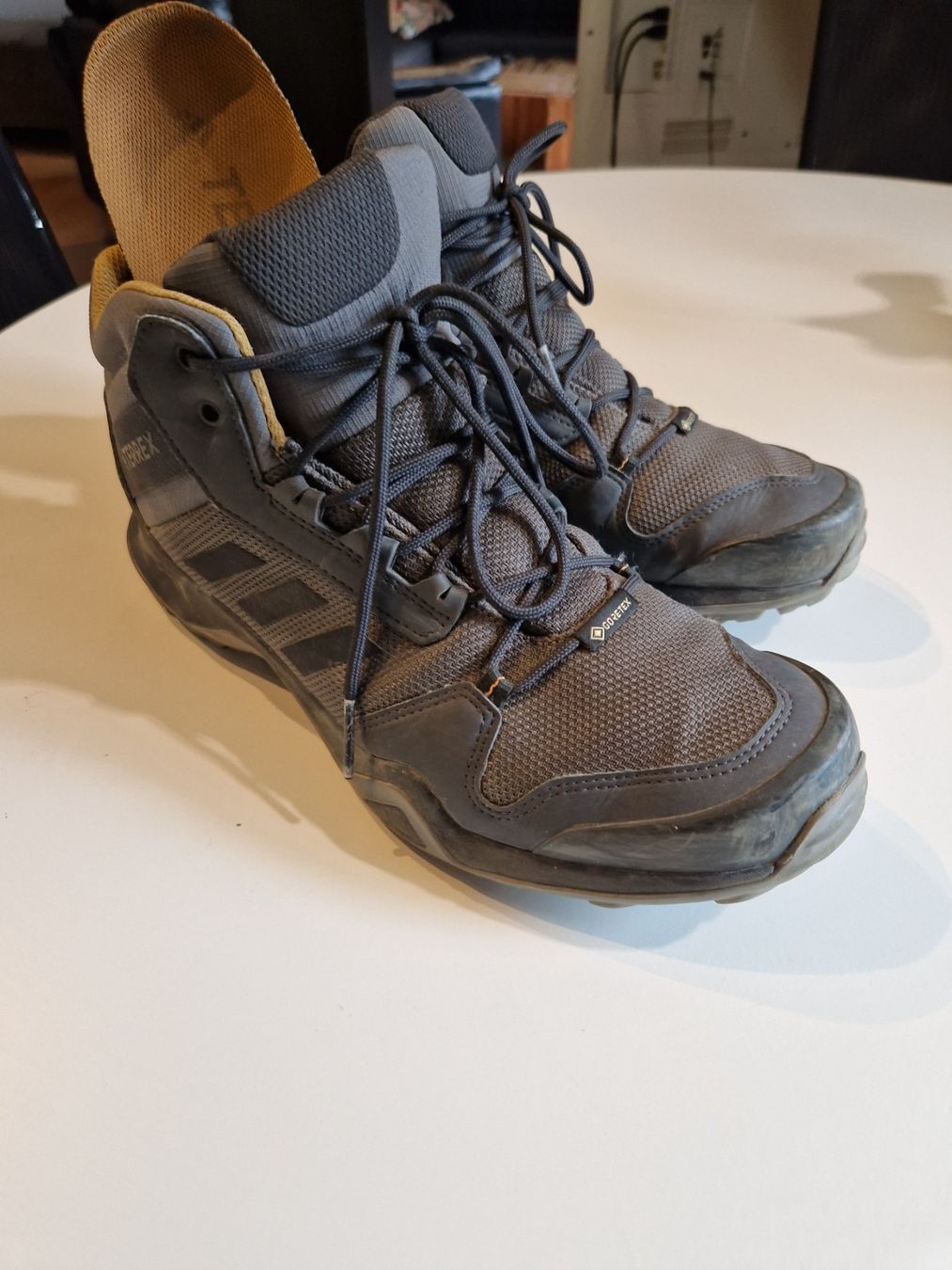 Adidas Chaussures hommes: Adidas Terrex Wanderschuhe – D'occasion à Bremgarten AG par seb_hyl6