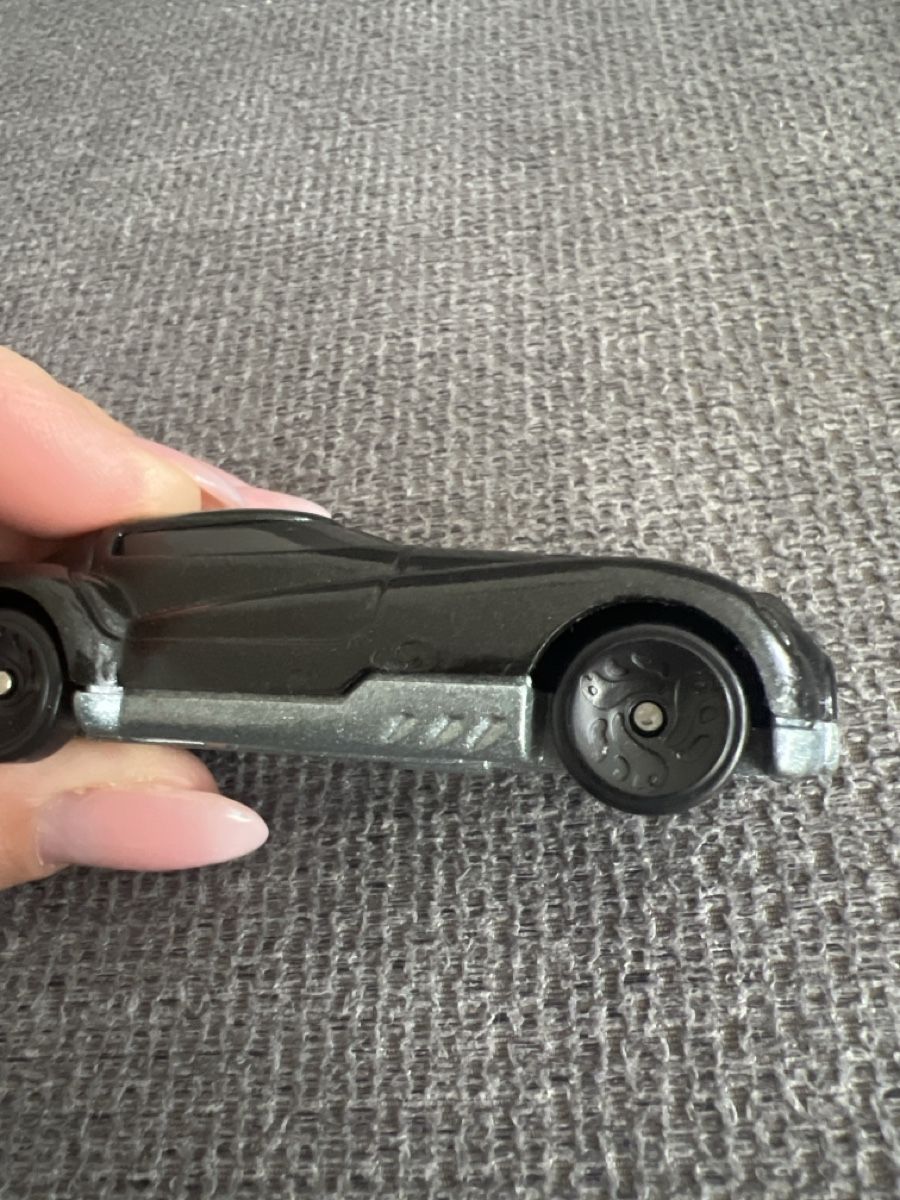 Hot Wheels Giocattoli: Hot Wheels Auto Mattel 1995 – Usato da Allschwil venduto da doyouspeakvintage 2
