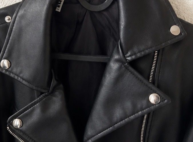 Vestes: Leather Jacket  – Neuf (Voir description) à Luzern par das_2s8k 3