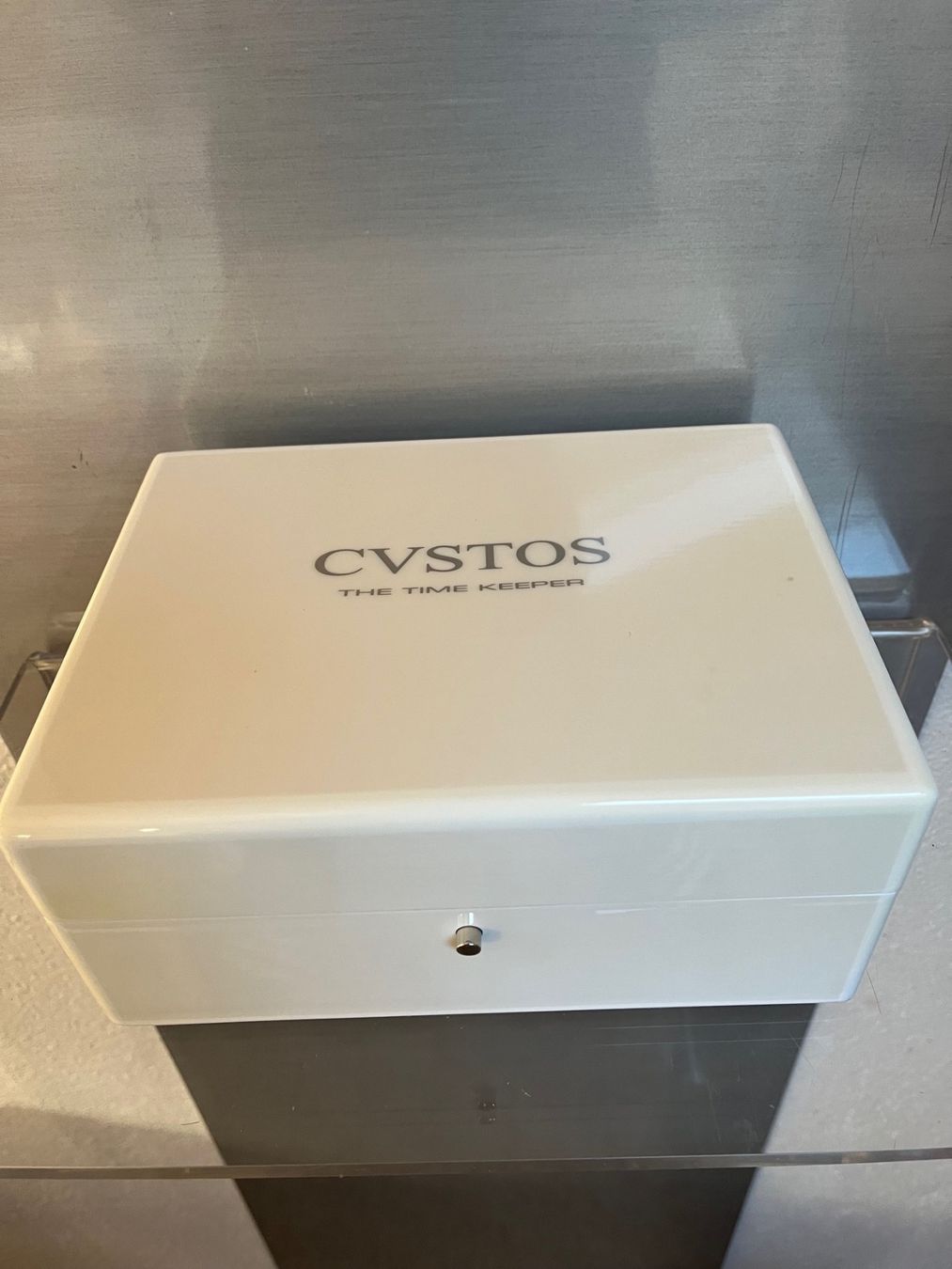 Scatole porta orologi: écrin de montre Cysto neuf – Nuovo e nell'imballaggio originale da St-Légier-Chiésaz venduto da Antichorloge
