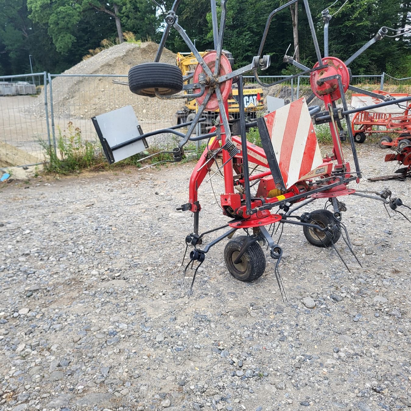 PZ Zweegers Alle Maschinen: Kreiselheuer – Gebraucht aus Schlosswil von bod_f66j 2