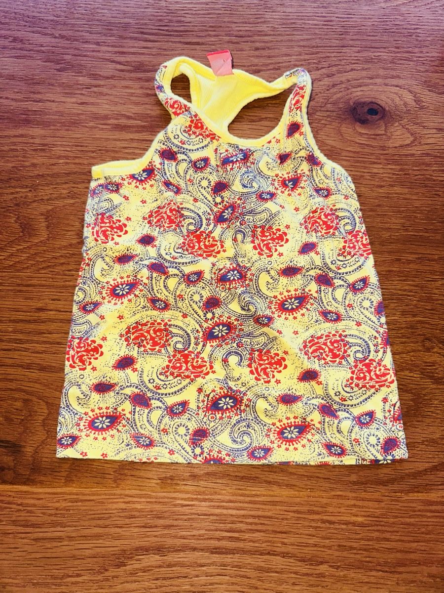 Camicette, T-shirt & Top: Gr 110 tanktop – Usato da Wettingen venduto da hak_52m8