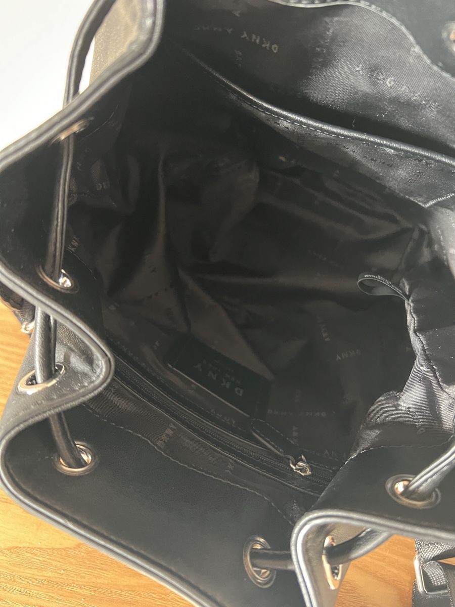 Taschen für Damen: Tasche DKNY – Gebraucht aus Pratteln von leh_tc6z 1