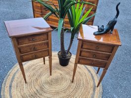 2 tables de nuit anciennes