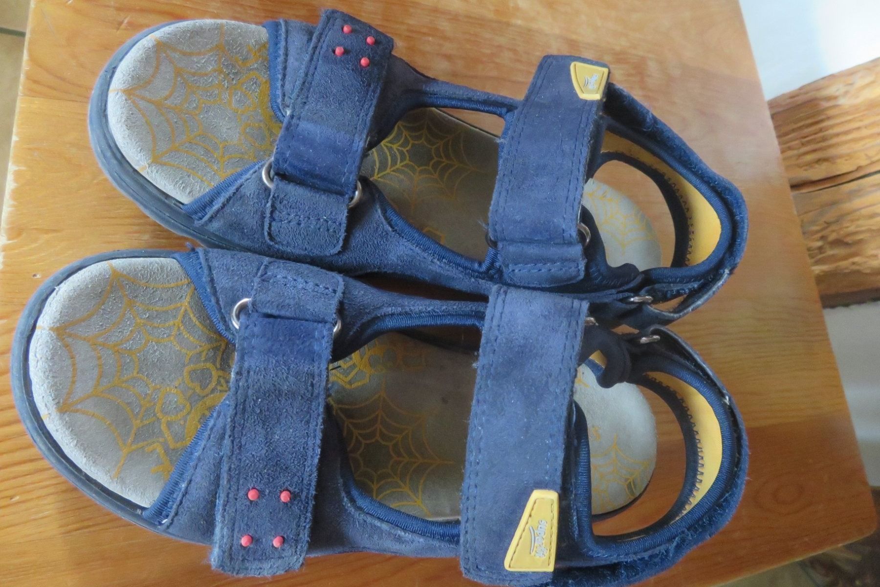 Superfit Scarpe per ragazzi: Sandalen von Superfit Gr. 33 – Usato da Steckborn venduto da Bibendum02 1