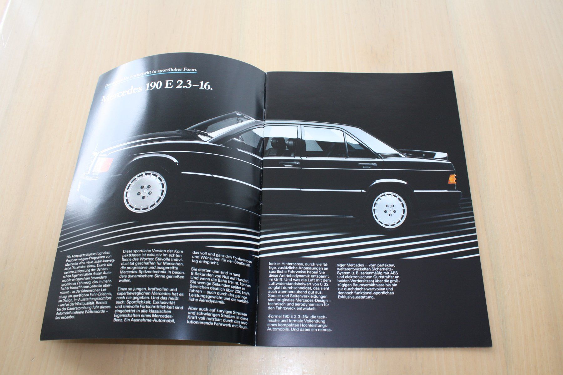 Mercedes-Benz Documenti: Mercedes 190 E 2.3-16 Prospekt - 11/1985 – Usato da Wikon venduto da erwin400 1