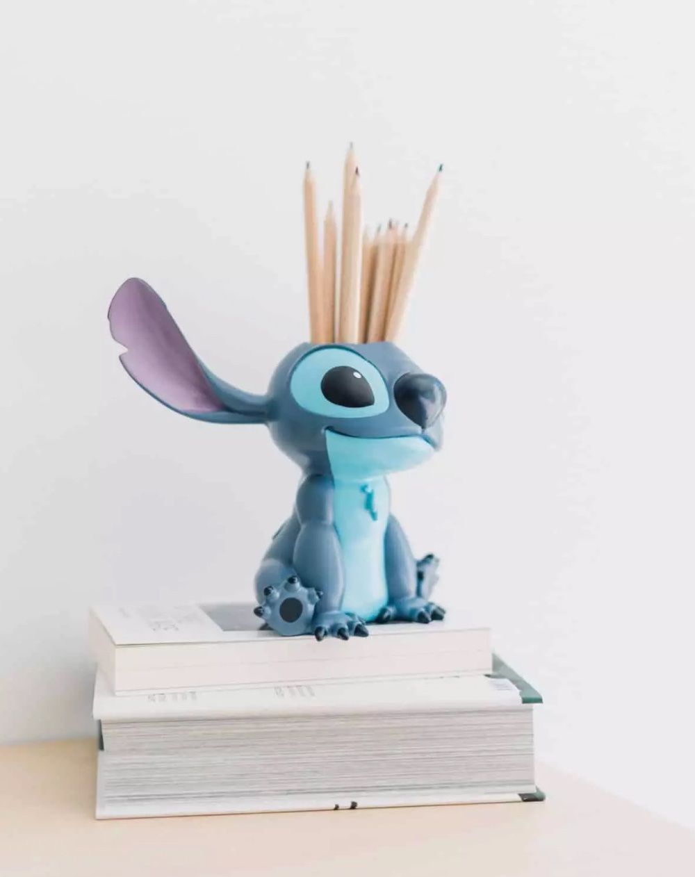 Crayons, crayons de couleur & craies: STITCH - PORTE-CRAYON – Neuf avec emballage d'origine à Châtelaine par BONNE_AFFAIRE 6