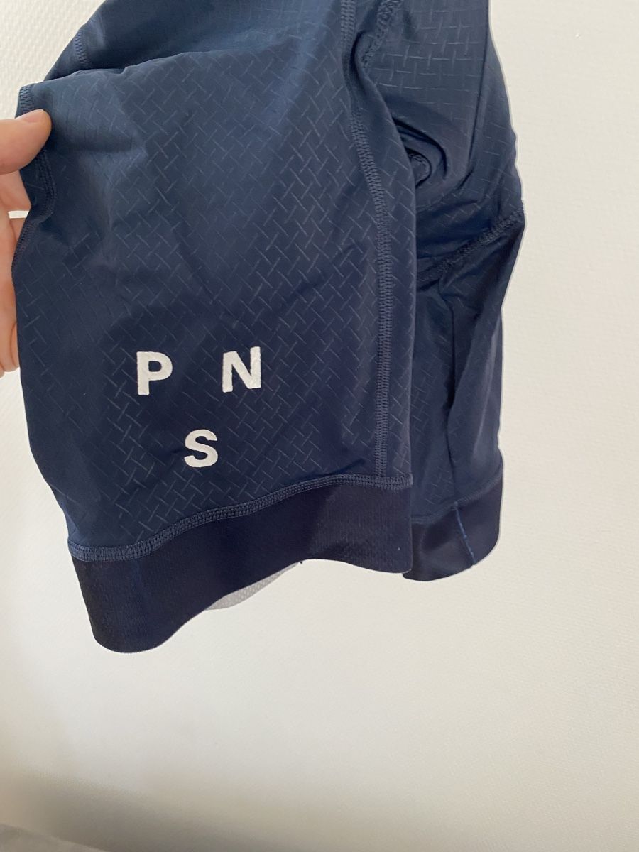 Pas Normal Studios Hosen: PNS Radhose Pas Normal Studios Solitude, Grösse S – Gebraucht aus Appenzell von ruko01 4