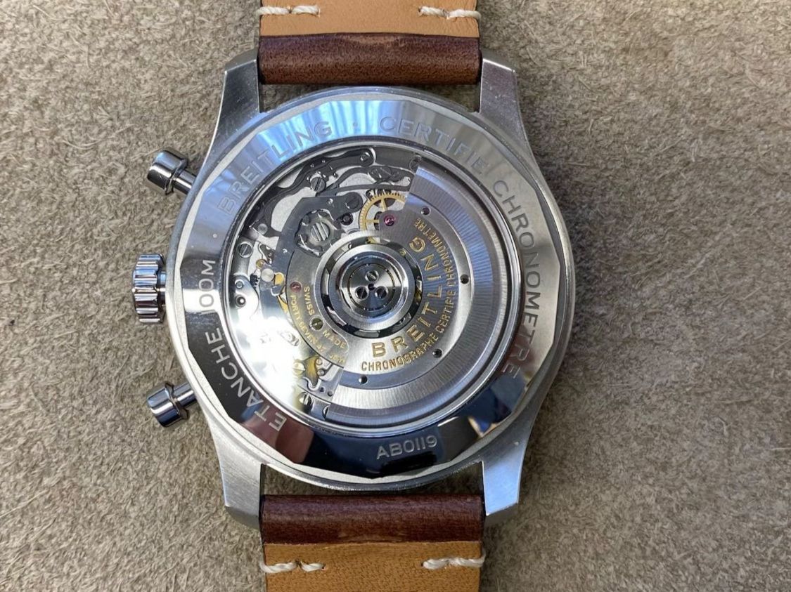 Breitling Orologi: BREITLING AVIATOR 8 B01 CHRONOGRAPH 43 MOSQUITO – Nuovo (secondo la descrizione) da St. Gallen venduto da galluswatches 4