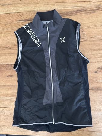 Montura Weste