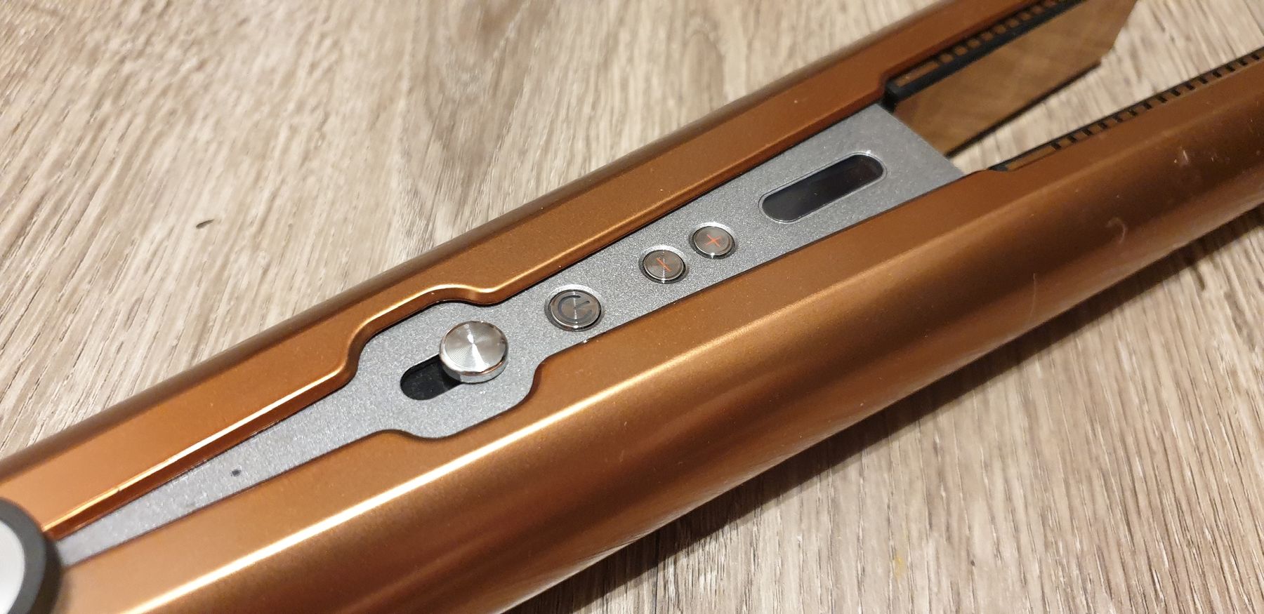 Dyson Lockenstäbe & Haarglätter: Dyson Corrale Haarglaetter  – Defekt aus Saxonne (Ayent) von SnowRoof 3