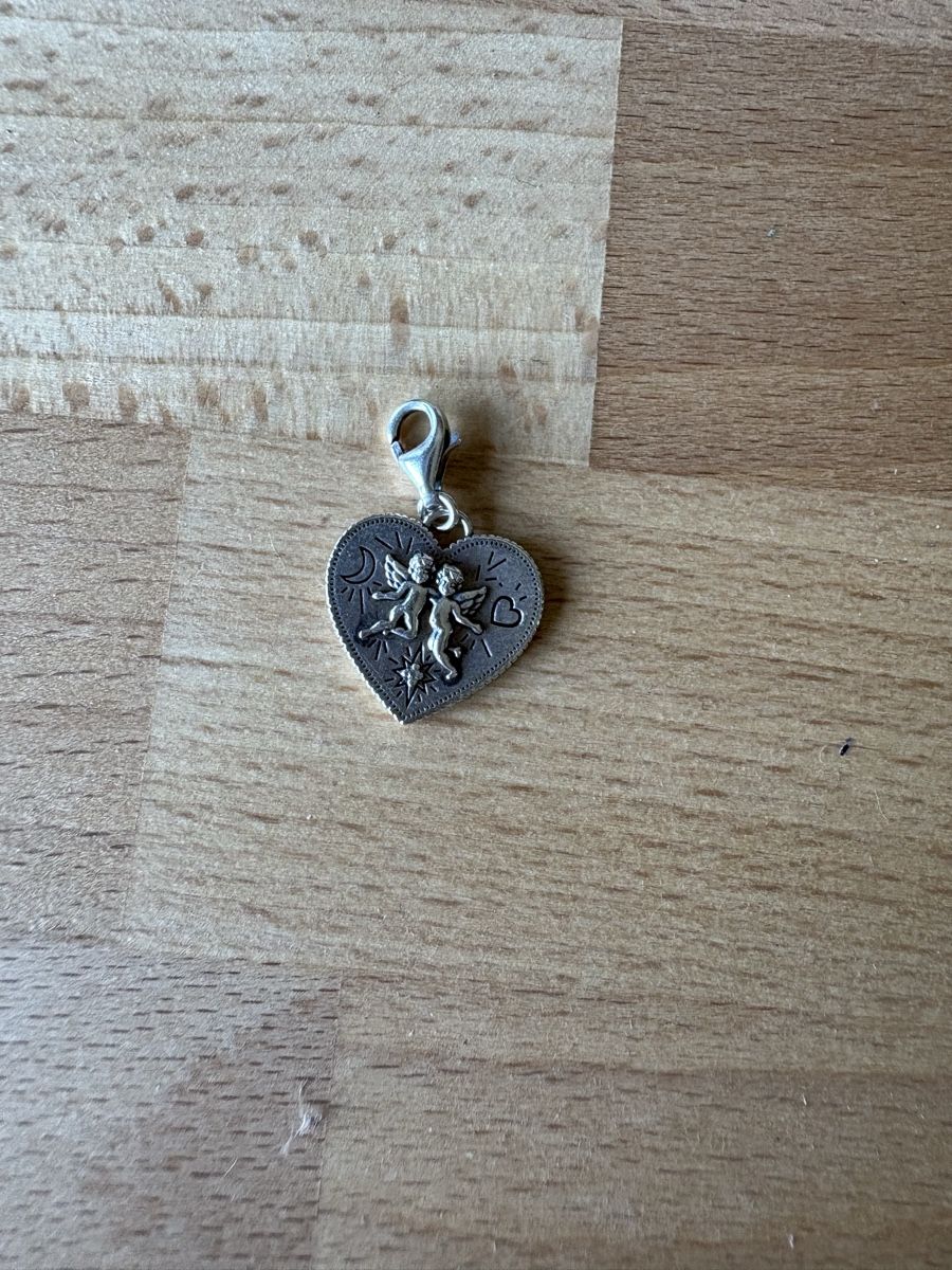 Thomas Sabo Ciondoli: Thomas Sabo Charm, Herz mit Engeln – Usato da Wädenswil venduto da HaLu_12