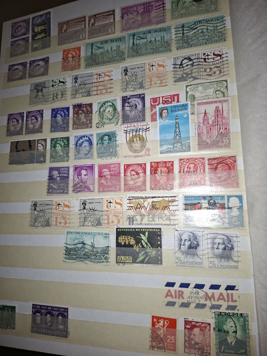 Alle Briefmarken: Album Ausland jnd diverses – Gebraucht aus Balgach von SIMEON27 2
