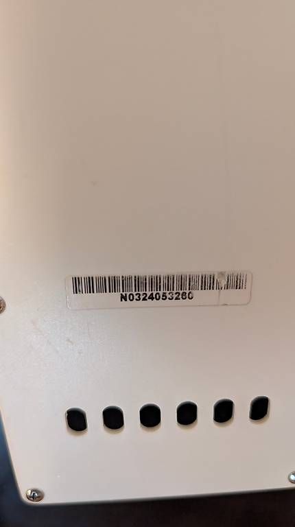 Strumenti musicali: Behringer Stratocaster E-Gitarre  frisch revidiert – Usato da Ittigen venduto da imp_t8mz 4