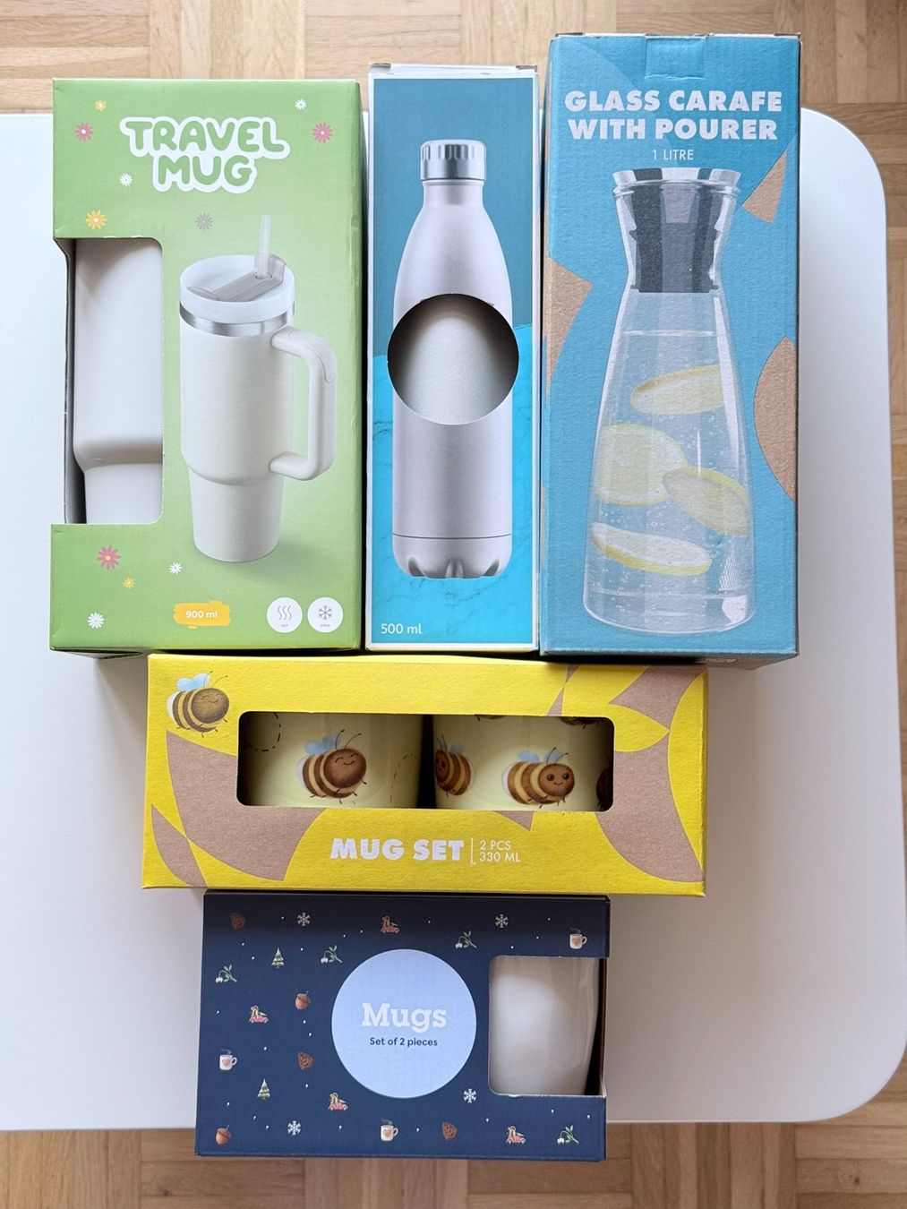 Altro in Stoviglie & Bicchieri: 2x Water Bottles + 6x Cups – Nuovo e nell'imballaggio originale da Epalinges venduto da Lily2006 1