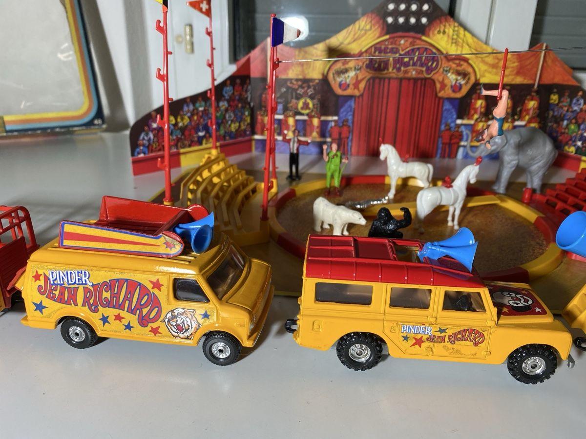 Corgi Toys Modellini d'auto: CORGI Circus Pinder – Usato da Winterthur venduto da ben_9vxx 7