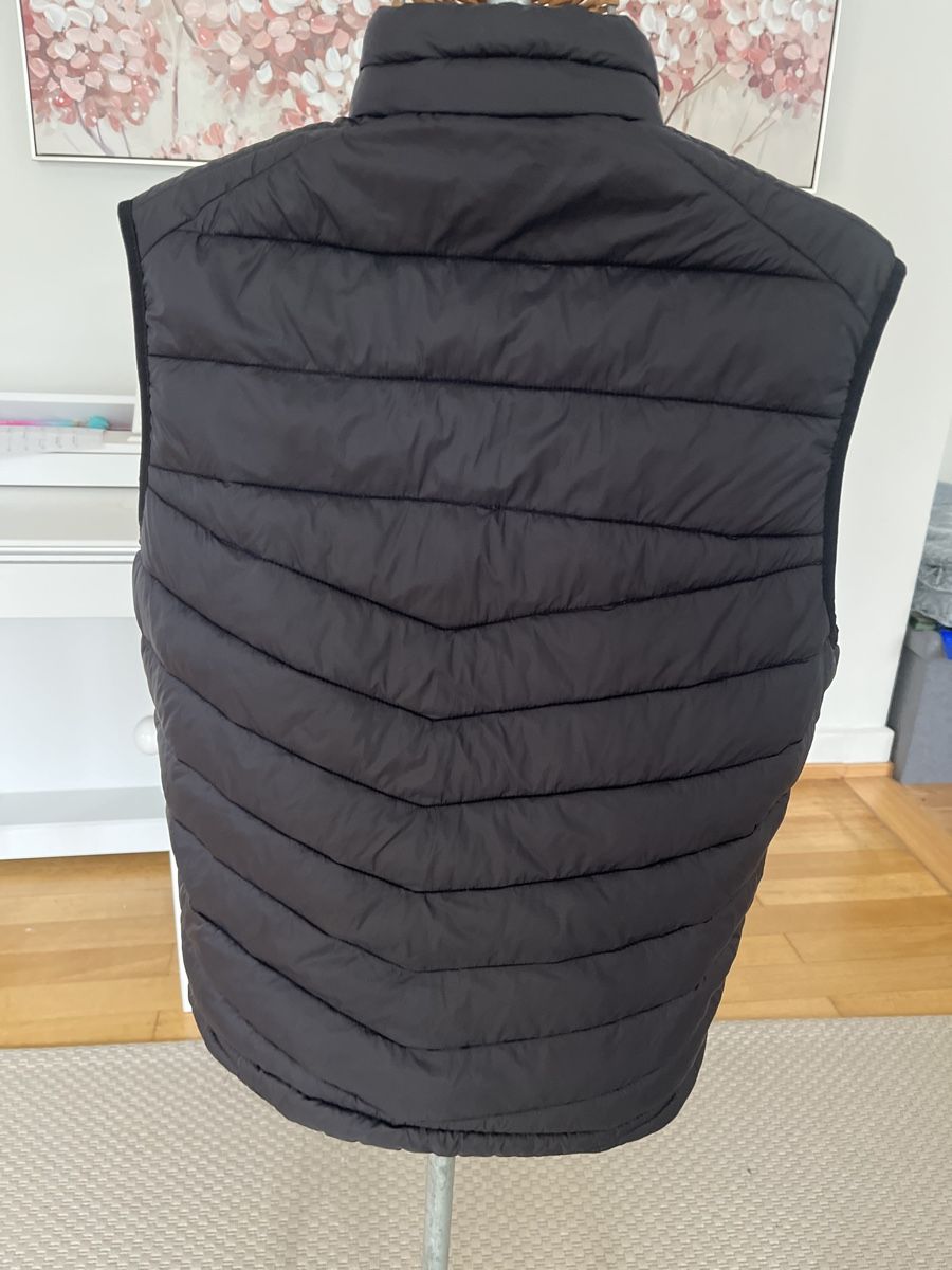 Altro abbigliamento per bambino: Jack&Jones Weste, Schwarz, Grösse S – Usato da Solothurn venduto da Bobesch08 2