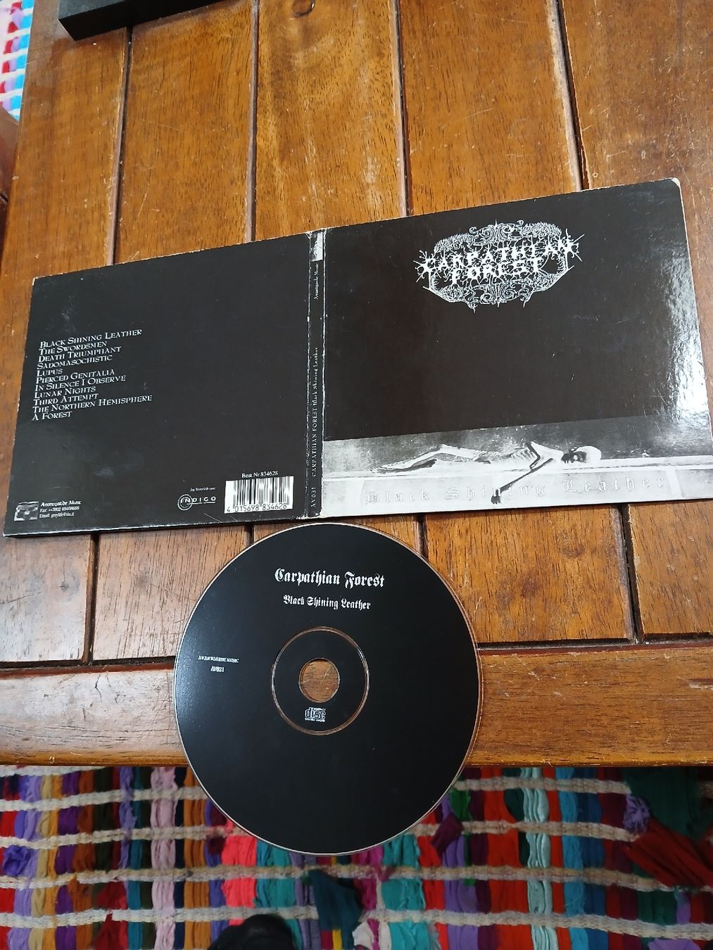 CD: carpathian forest - black...(digi) – Usato da St-Cergue venduto da VeganWarrior