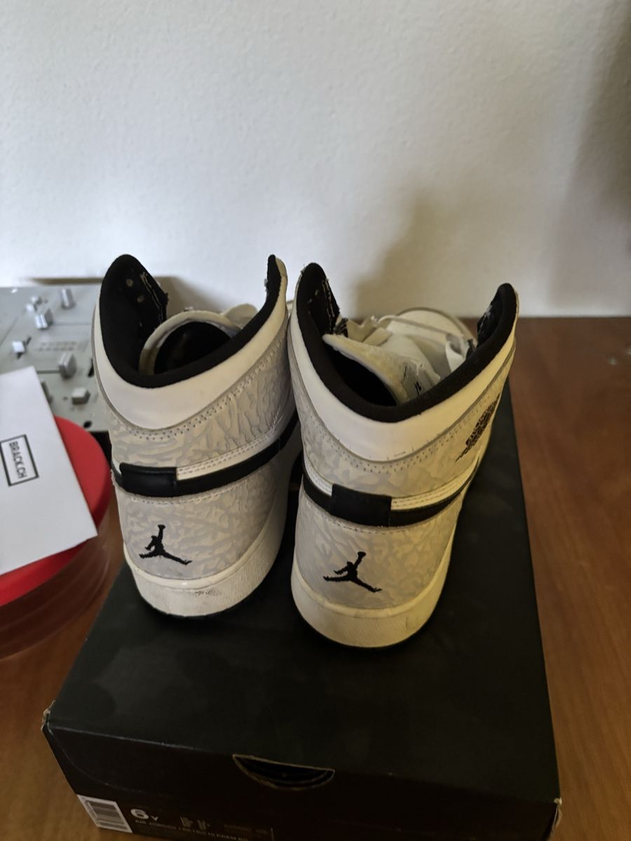 Jordan Scarpe da uomo: Jordan 1 White Elephant – Usato da Oberkirch LU venduto da mri_8qpz 1