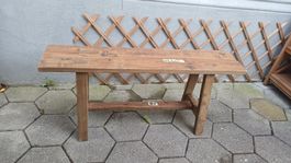Rustikaler Holzbank