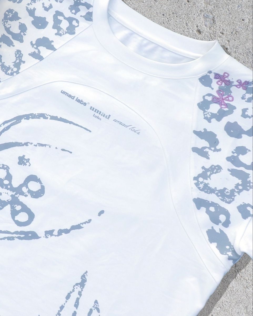 T-shirts: UMAD Labs T-Shirt – D'occasion à Unterägeri par ogatterm