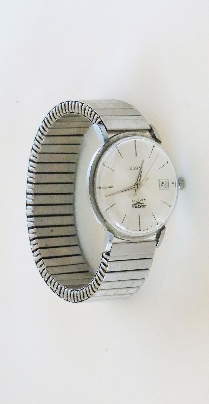 Montres: CREDOS Herrenarmbanduhr, Automatic mit Datum – D'occasion à Uitikon Waldegg par 05atzgi