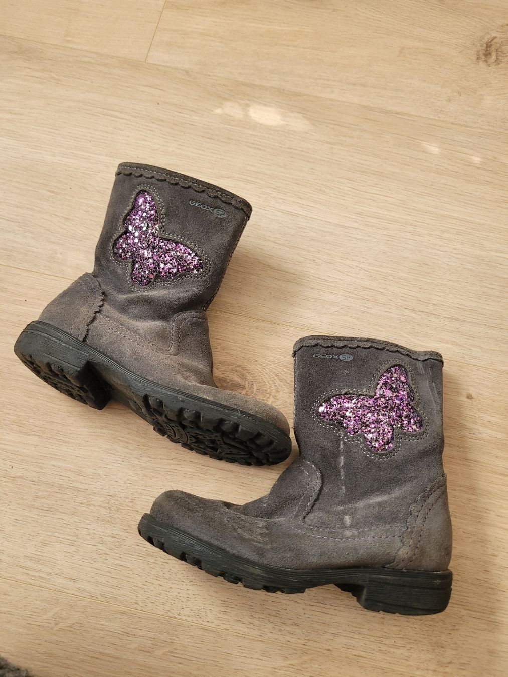 Geox Chaussures filles: Schuhe Geox Gr. 25 – D'occasion à Lupsingen par sta_wgg5