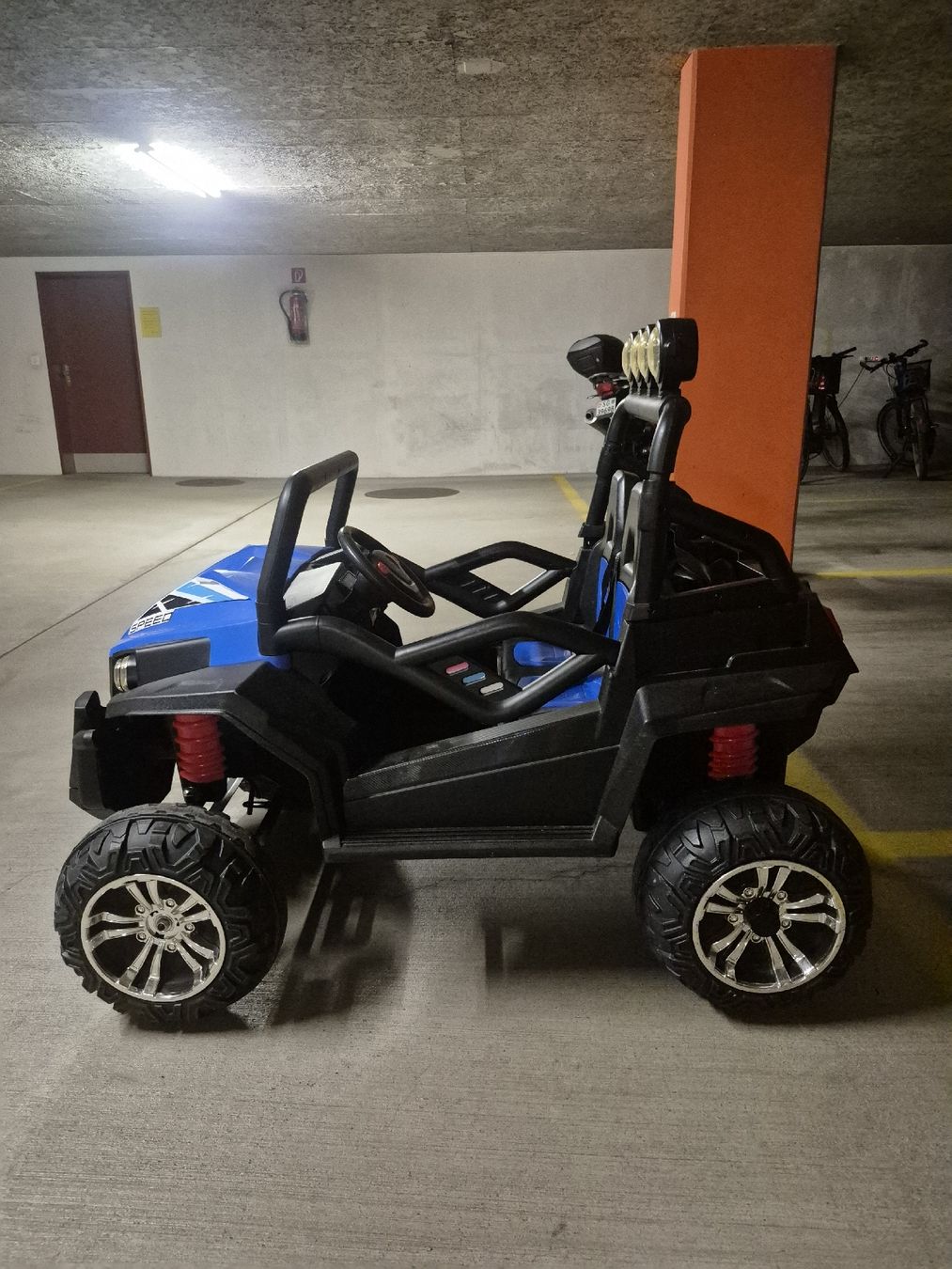 Veicoli per bambini: Kinder Elektroauto Buggy Polaris blau – Usato da St.Gallen venduto da Quad87 3