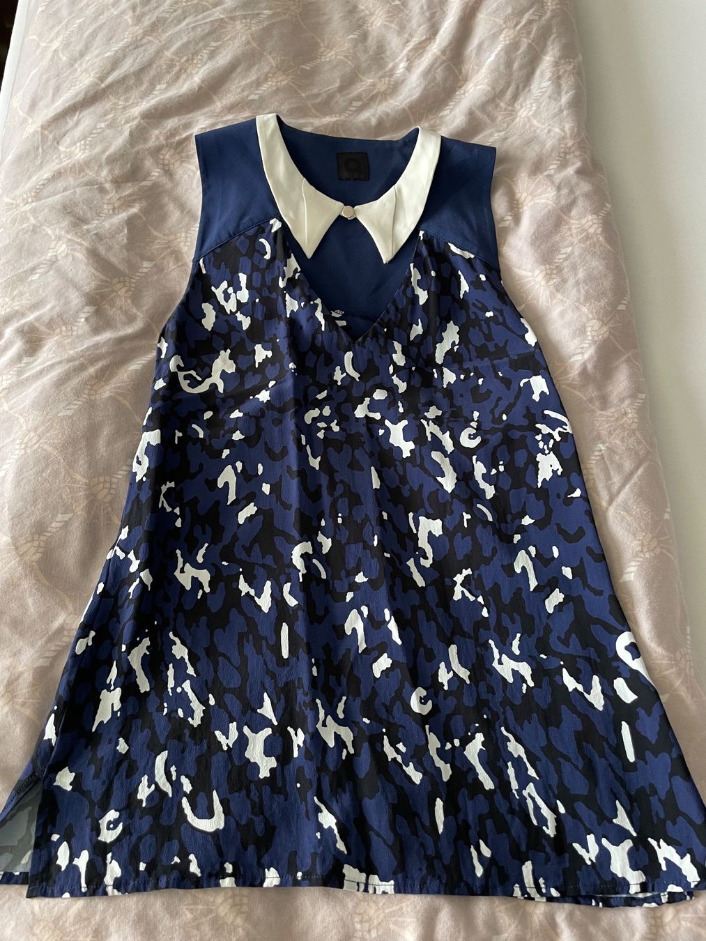 Blusen: Bluse von QUE – Neu (gemäss Beschreibung) aus Zürich von SeldaY