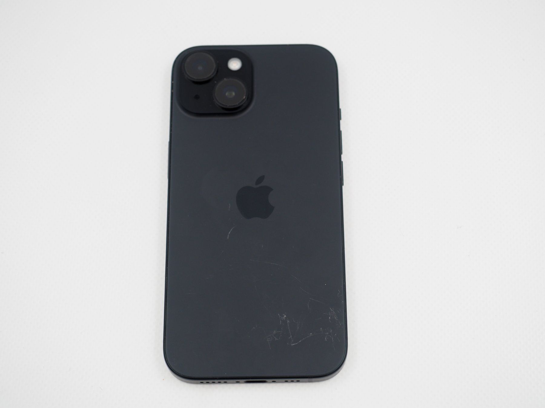 Apple Telefoni cellulari / Smartphones: APPLE iPhone 15 iCloud gesperrt (26062901) – Difettoso da Zürich venduto da fundsachenverkauf 2