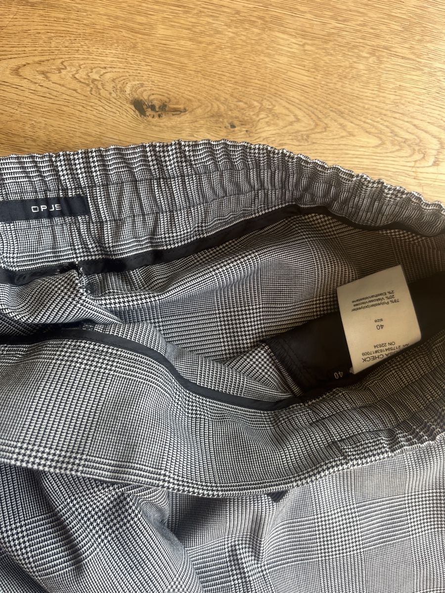 Opus Pantaloni: Herrenhose 50 – Usato da Effretikon venduto da erbaeff 3