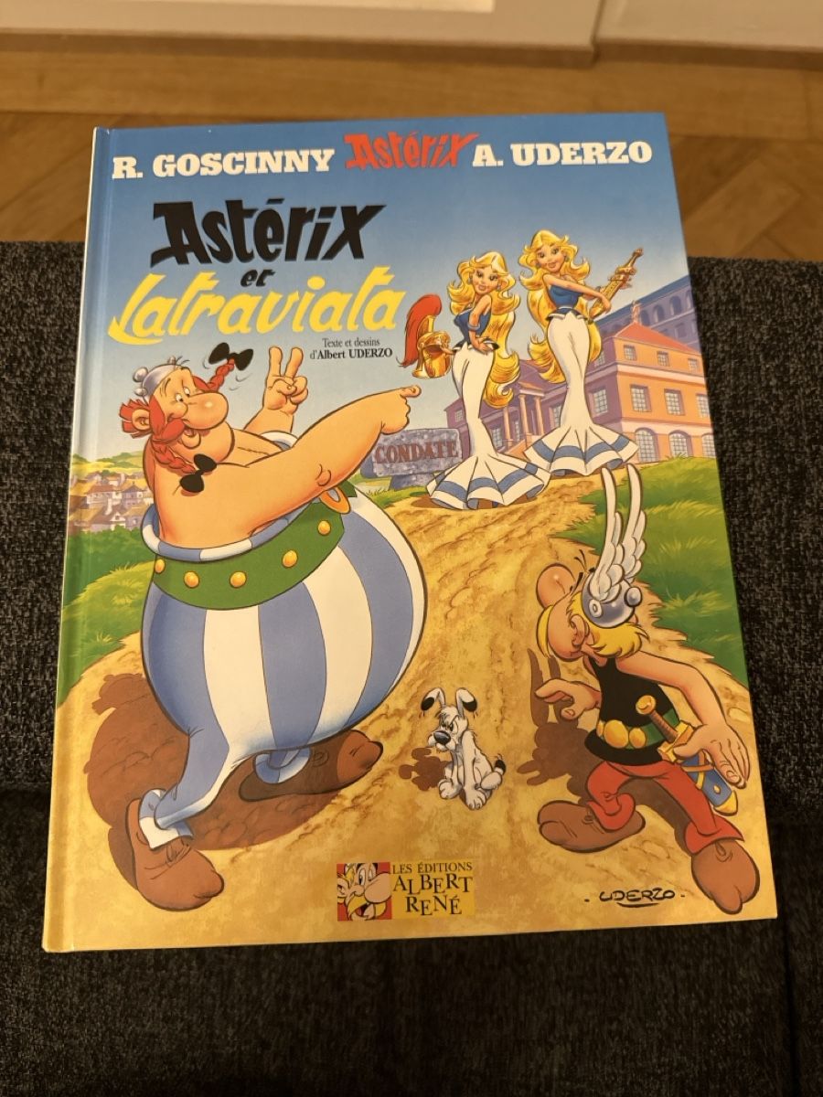 Fumetti: BD ASTÉRIX ET LATRAVIATA - ÉDITION ORIGINALE 2001 – Nuovo (secondo la descrizione) da Genève venduto da Emorejac