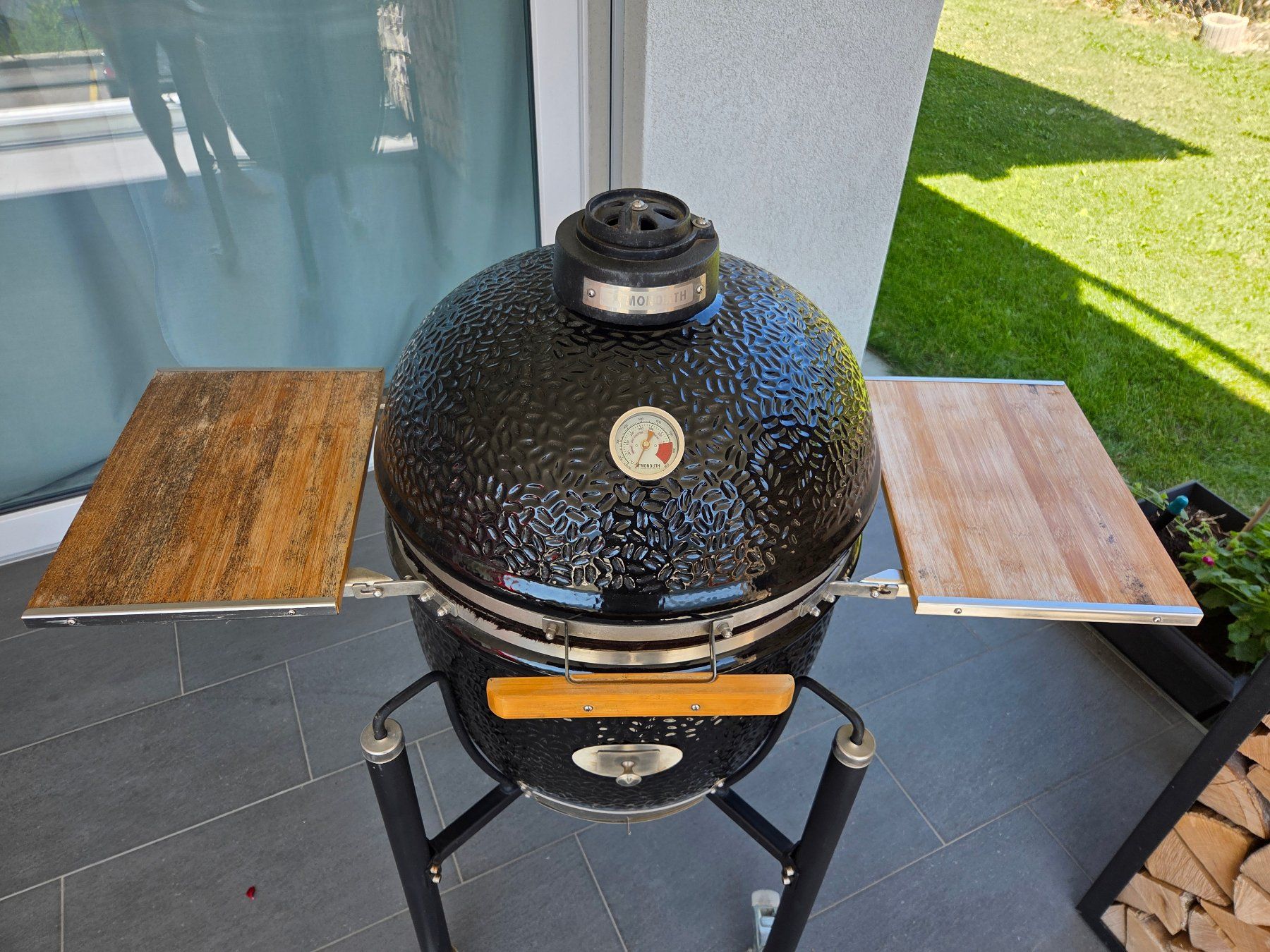 Monolith Grills: Barbecue céramique noirs monolith – Gebraucht aus Verossaz von Couchcouch 4