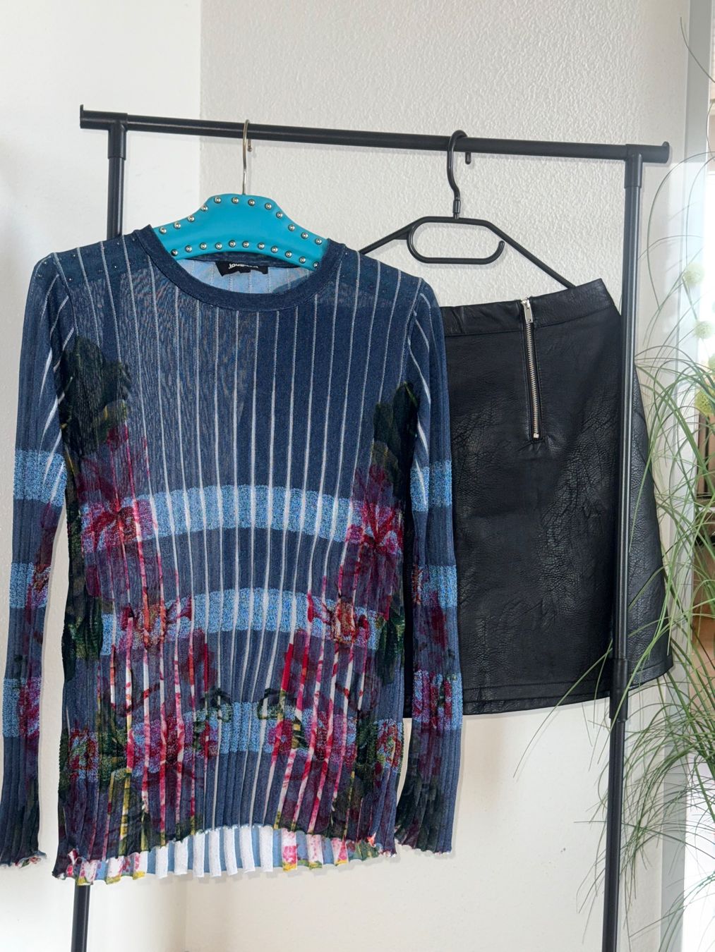 Maglioni & Felpe: Damenpullover Desigual size L – Usato da Buchrain venduto da nat_pl5p 8
