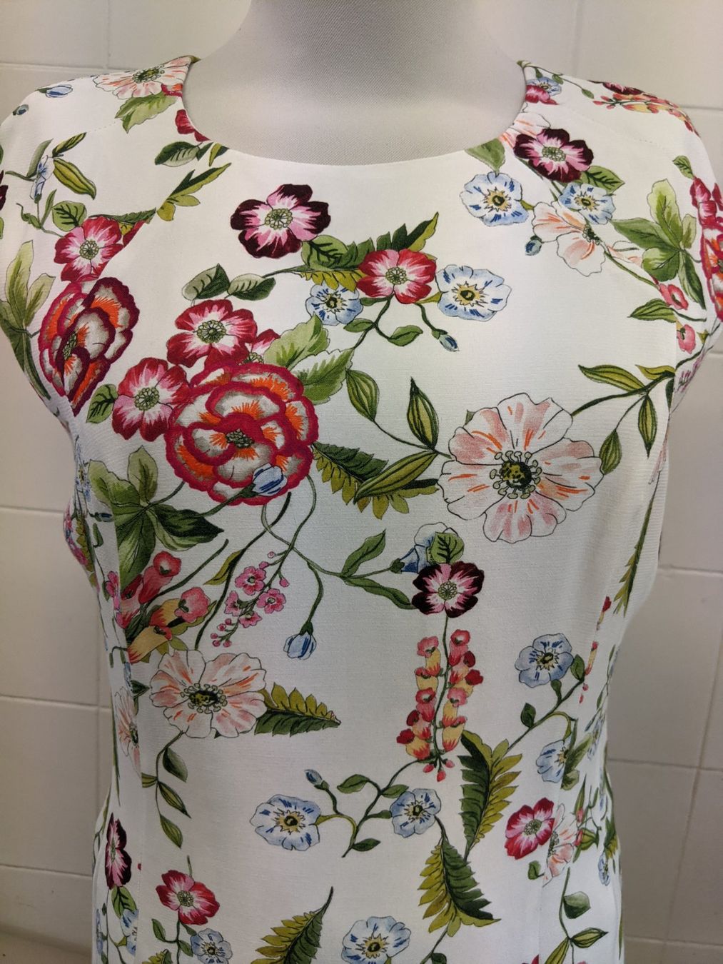 Madeleine Vestiti: Madeleine Sommerkleid GR 36 – Nuovo (secondo la descrizione) da Langnau am Albis venduto da Judithsebi 2
