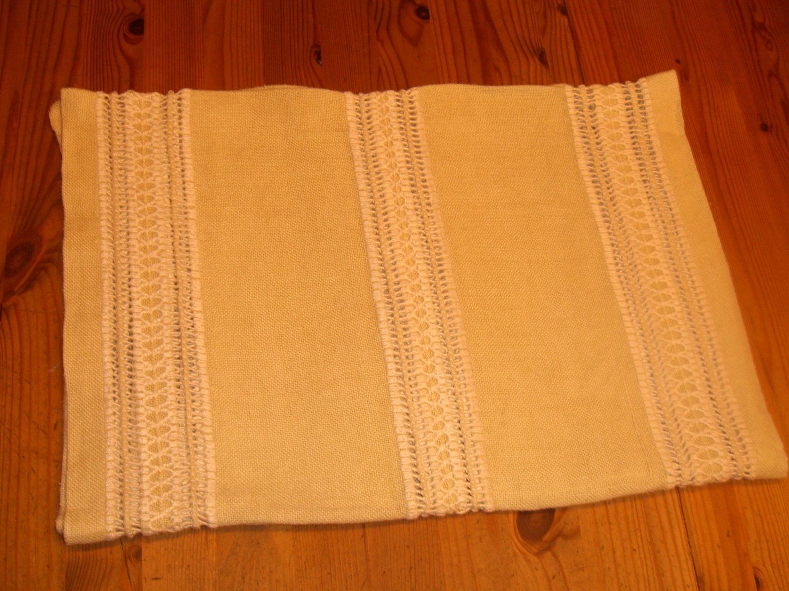 Coperte: schöne Tischdecke / Läufer, Handarbeit – Usato da Winterthur venduto da Gaia 7